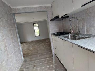 Casa Remodelada Villa Santa Lucia Sector, Gómez Carreño