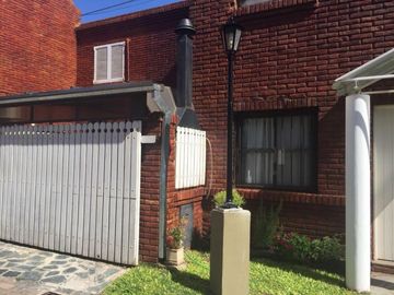 Venta de Duplex en Moreno Centro Apto Crédito Hipotecario, calle Viamonte 2900