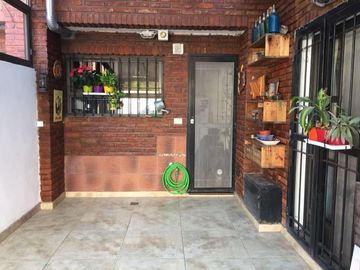 Venta de Duplex en Moreno Centro Apto Crédito Hipotecario, calle Viamonte 2900
