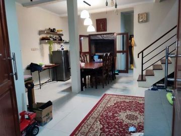 Rumah Second Rp 1.5.5 Milyar di Cinere Depan Samsat