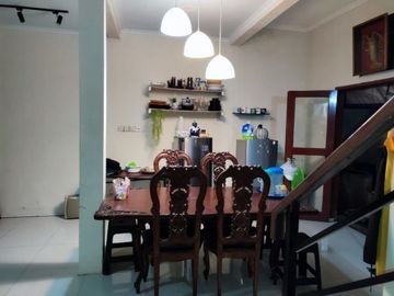 Rumah Second Rp 1.5.5 Milyar di Cinere Depan Samsat