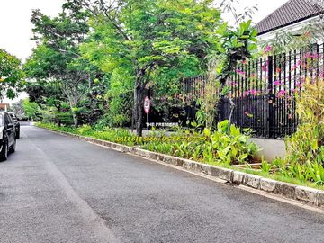 TOWNHOUSE SHERWOOD GARDEN RESIDENCE KELAPA GADING