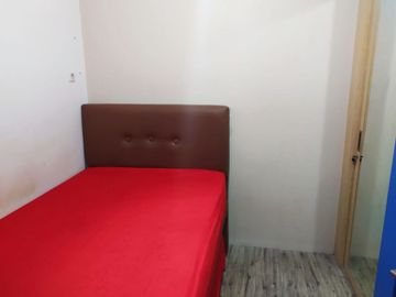 Dijual/Disewakan Apartemen Puncak Kertajaya Surabaya Timur 2Bedroom Lantai 9 Pool View Murah