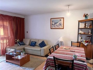 ACOGEDOR DEPARTAMENTO EN VENTA - JARDIN DEL MAR