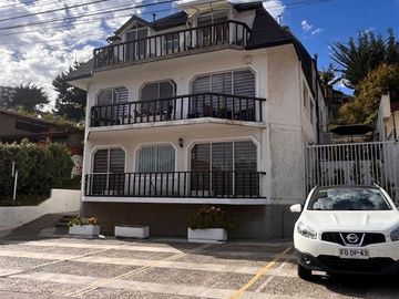 ACOGEDOR DEPARTAMENTO EN VENTA - JARDIN DEL MAR