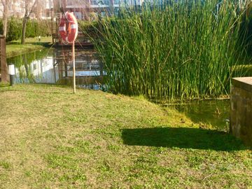 Venta de Dúplex de 3 ambientes con cochera en Barrio Senderos, Nordelta