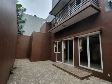 Rumah Siap Huni Di Sektor 7 - GB 4406 BR