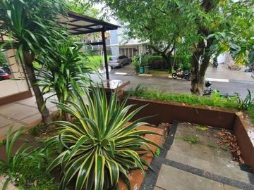 Rumah Siap Huni Di Sektor 7 - GB 4406 BR