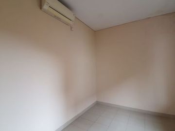 Rumah Siap Huni Di Sektor 7 - GB 4406 BR