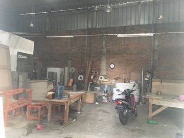 Dijual Bekas Workshop Raya Daan Mogot Jakarta Barat Murah Hanya Hitung Tanah