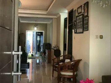 Rumah Banjar Wijaya Dalam Perumahan