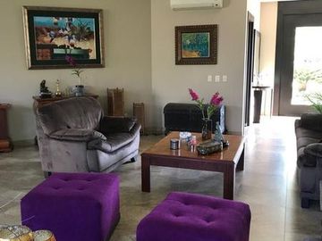 Casa en Venta en urbanización Portofino Km 11,5 Vía a la Costa