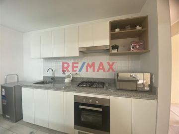 ¡Conecta con la ciudad, vive cerca de todo!

Este moderno departamento se ubica en uno de los mejores puntos del Distrito de San Miguel, rodeado de