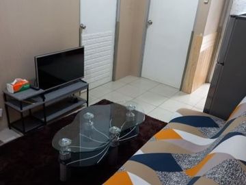 View pool!! Apartemen Greenbay Pluit 2br FF, RAPI!!