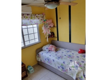 SE VENDE CASA EN VILLAS DE MONTELIMAR POR $130,000