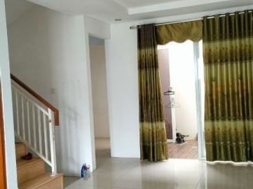 Rumah second dalam cluster di Curug agung tanah baru