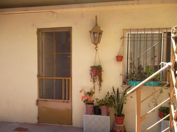 VENTA CASA MULTIFAMILIAR SOBRE LOTE PROPIO, CHILAVERT