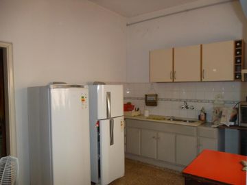 VENTA CASA MULTIFAMILIAR SOBRE LOTE PROPIO, CHILAVERT