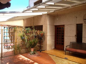 VENTA CASA MULTIFAMILIAR SOBRE LOTE PROPIO, CHILAVERT