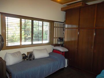VENTA CASA MULTIFAMILIAR SOBRE LOTE PROPIO, CHILAVERT