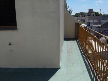 VENTA CASA MULTIFAMILIAR SOBRE LOTE PROPIO, CHILAVERT