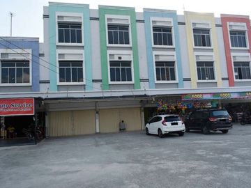 JUAL RUKO 3 LANTAI DI JL.GARUDA SAKTI TYPE 290/180