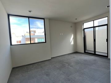 CASA EN VENTA VILLAMAGNA CON 4 HABITACIONES 4 BAÑOS  Y ROOF GARDEN