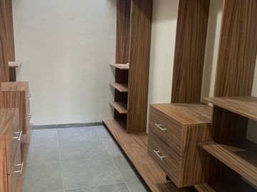 CASA EN VENTA VILLAMAGNA CON 4 HABITACIONES 4 BAÑOS  Y ROOF GARDEN