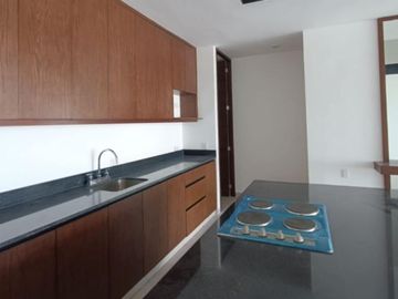 Casa con terraza techada, alberca, cochera para 2 autos, en venta, Xcanatun