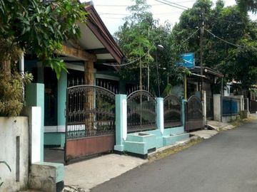 JUAL RUMAH SECOND DI KOMPLEK MEGARAYA SUKARAJA CICENDO BANDUNG