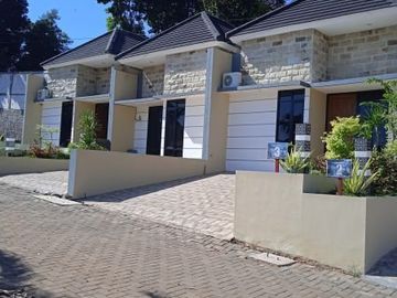 Rumah mewah di semarang atas