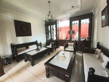 Rumah 2 Lt ada MUSHOLLA Pribadi di Bintaro Sektor 1, 4697-GB 0811111----