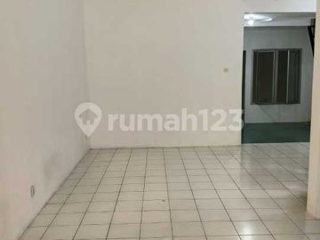 Rumah 6X20 bisa Usaha Lokasi Boulevard Citra Garden 3