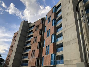 apartamento en venta en guadalupe. Cod V10566