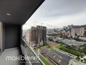 apartamento en arriendo en ciudad del rio. Cod A69154