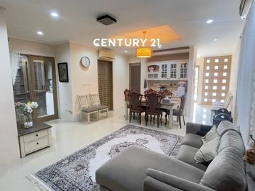 Rumah Hommy Dan Terawat Area Strategis Bs 18915