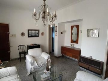 Casa en venta en Villa Luzuriaga