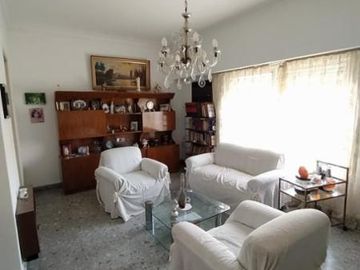 Casa en venta en Villa Luzuriaga