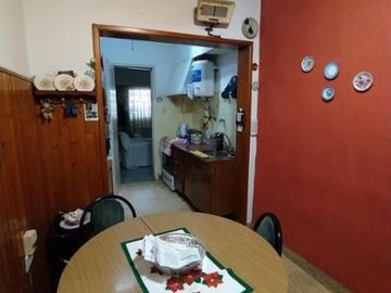 Casa en venta en Villa Luzuriaga