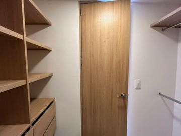 apartamento en arriendo en  loma san remo. Cod A9434021