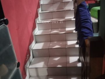 Rumah Strategis Di Harapan Indah Bekasi Dijual