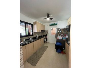 En venta hermosa casa en Versalles ( KC)