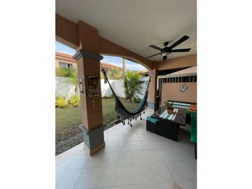 En venta hermosa casa en Versalles ( KC)