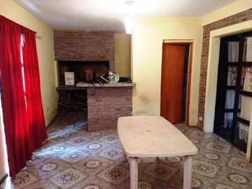 Fisherton Permutamos Vendemos  Casa por Departamento