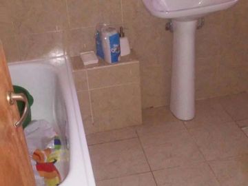 Fisherton Permutamos Vendemos  Casa por Departamento