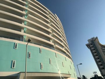 apartamento en venta en crespo. Cod V15492