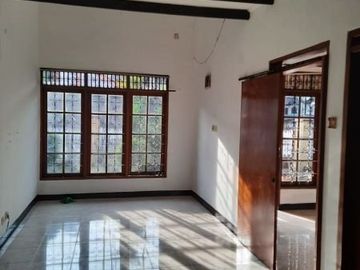 DIJUAL RUMAH HOEK DI TAMAN CIMANGU - BOGOR