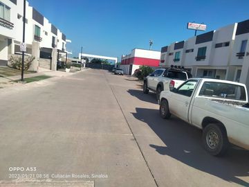 Casa en Privada en zona Barrancos