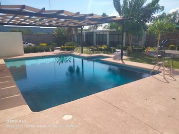 Casa en Privada en zona Barrancos