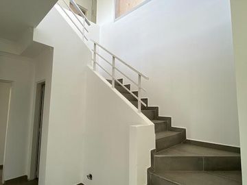 Casa en Venta 5 ambientes Barrio El Canton Islas a la laguna
